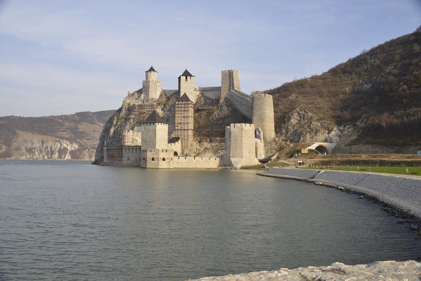 Nine-towered fortress rising from the Danube